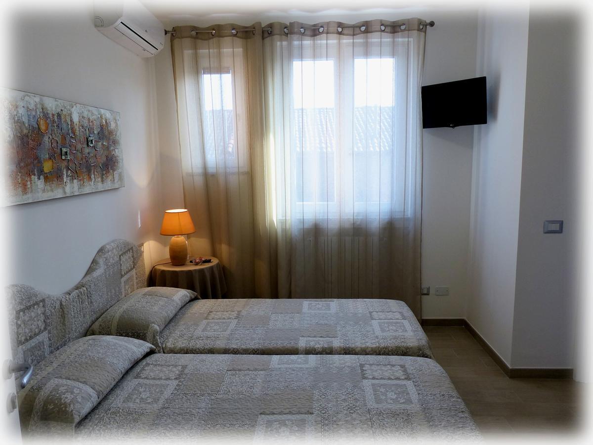 Marinella Guest House Cornale 외부 사진